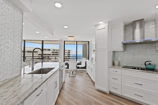 3560 S Ocean Boulevard 706, South Palm Beach, FL 33480