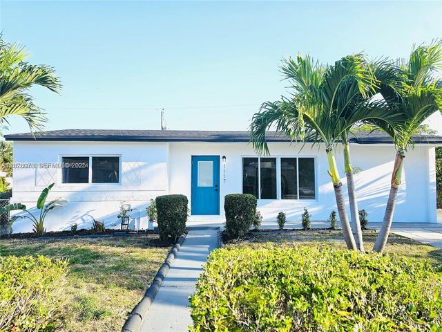 1117 W 26th Court, Riviera Beach, FL 33404