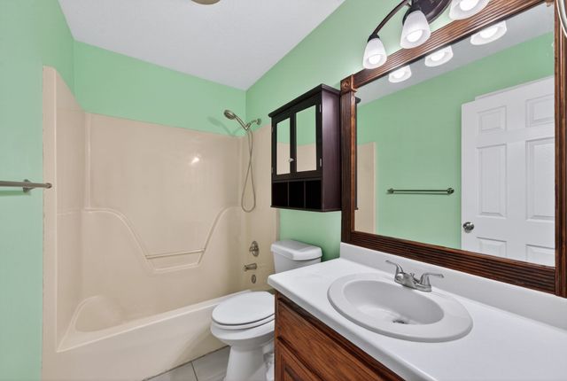 217 Timberlake Dr, Springfield, TN 37172