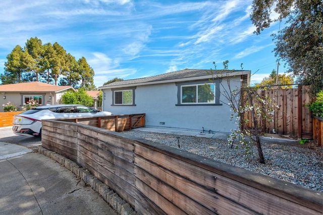 686688 San Luisito Way, Sunnyvale, CA 94085