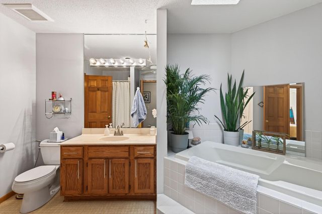 7630 Borman Way, Inver Grove Heights, MN 55076