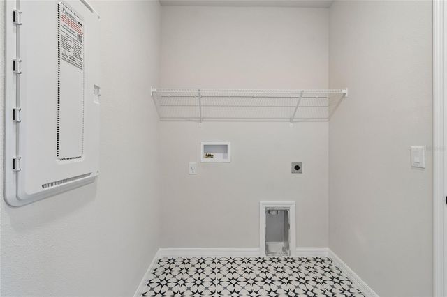 15235 EASTLYN DRIVE, Bradenton, FL 34212