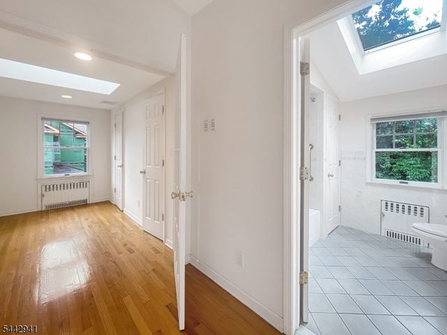 121 Columbia Ave, Cranford Twp., NJ 07016
