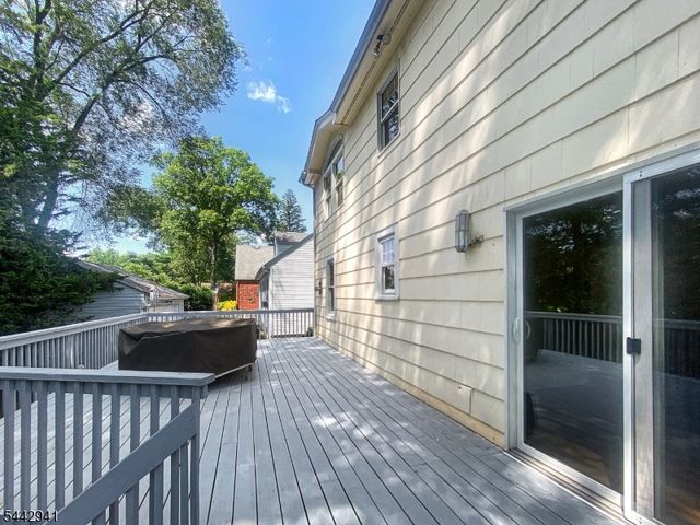 121 Columbia Ave, Cranford Twp., NJ 07016