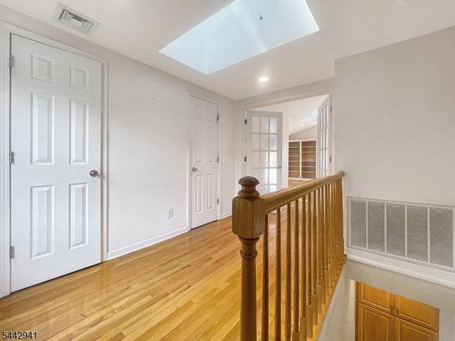121 Columbia Ave, Cranford Twp., NJ 07016