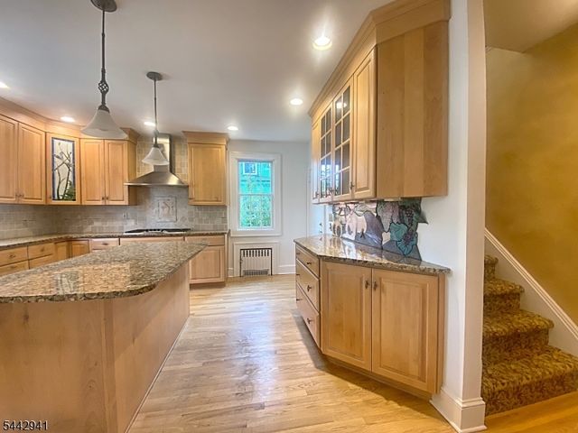 121 Columbia Ave, Cranford Twp., NJ 07016