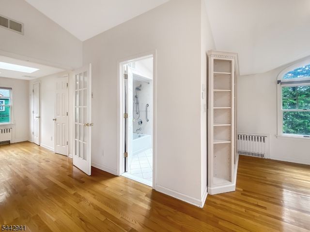 121 Columbia Ave, Cranford Twp., NJ 07016