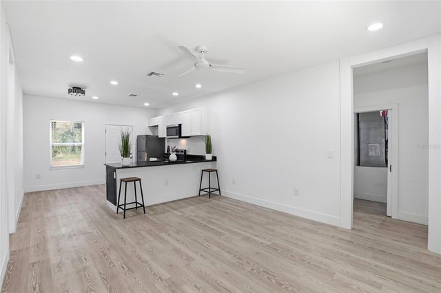 103 LONG ROAD, Interlachen, FL 32148