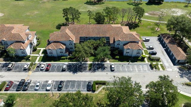 14049 FAIRWAY ISLAND DRIVE 122, Orlando, FL 32837