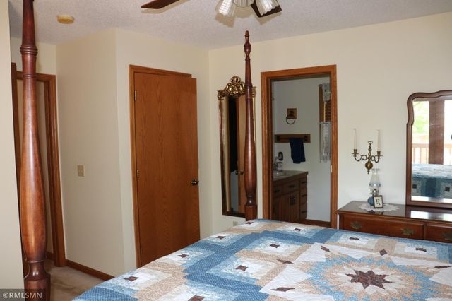 16409 Par Circle SW, Pine City, MN 55063