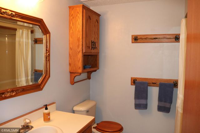 16409 Par Circle SW, Pine City, MN 55063