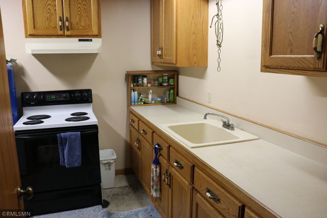 16409 Par Circle SW, Pine City, MN 55063