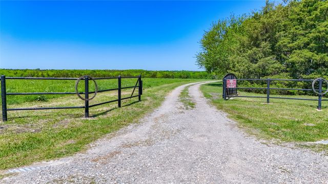 2729 County Road 3732, Wolfe City, TX 75496