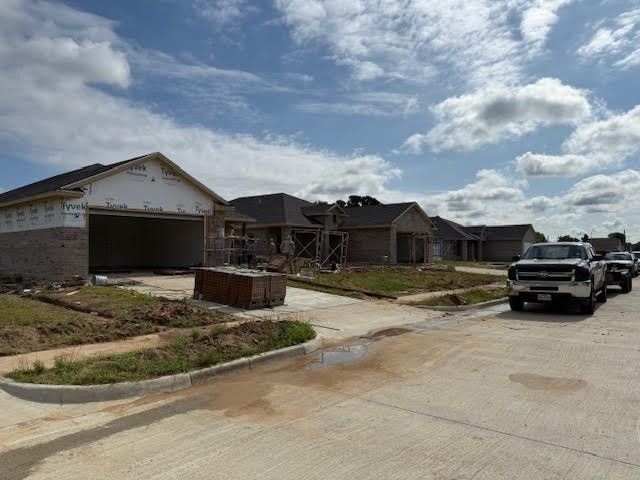 10153 Budtime Lane, Dallas, TX 75217
