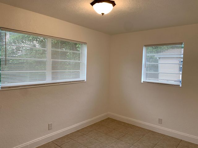 6211 NW 12th Street, Sunrise, FL 33313