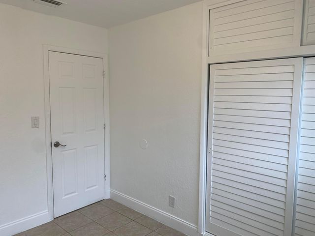 6211 NW 12th Street, Sunrise, FL 33313