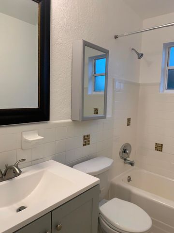 6211 NW 12th Street, Sunrise, FL 33313