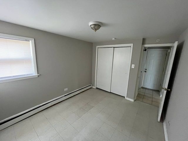 13940 S Edbrooke Avenue 2W, Riverdale, IL 60827