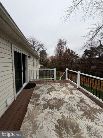 6214 FRANCONIA FOREST LN, Alexandria, VA 22310