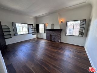 1425 S Curson Avenue, Los Angeles, CA 90019