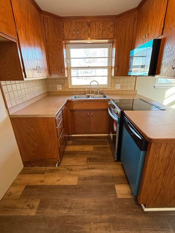 1132 Butternut Avenue, Owatonna, MN 55060