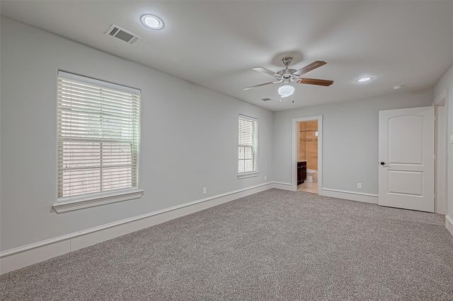 5226 Kiam Street 1002, Houston, TX 77007