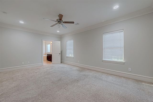 5226 Kiam Street 1002, Houston, TX 77007