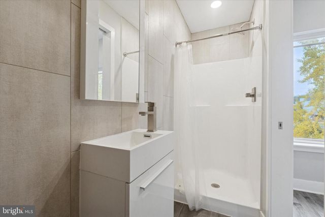 3817 WALLACE ST, Philadelphia, PA 19104