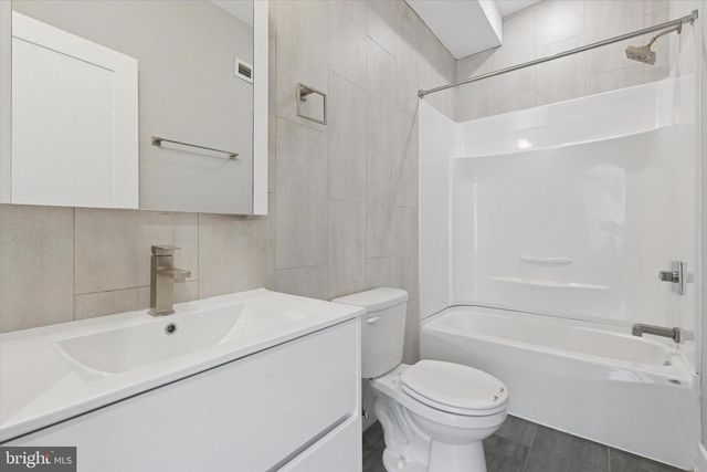 3817 WALLACE ST, Philadelphia, PA 19104