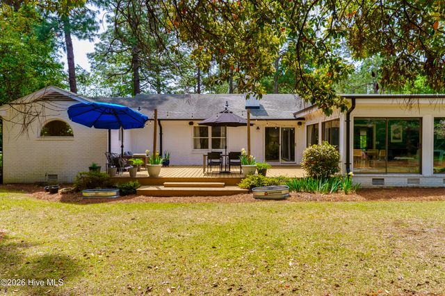 30 Dalrymple Road, Pinehurst, NC 28374