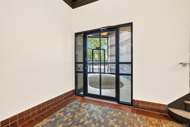 601 Pelham Parkway N 618, Bronx, NY 10467