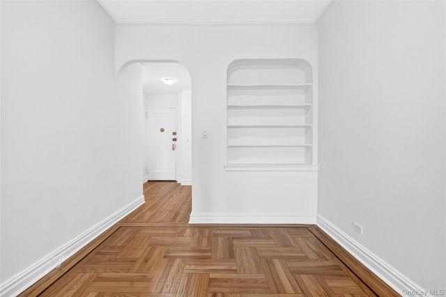 601 Pelham Parkway N 618, Bronx, NY 10467