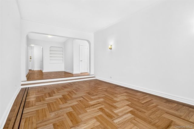 601 Pelham Parkway N 618, Bronx, NY 10467