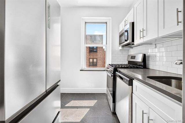 601 Pelham Parkway N 618, Bronx, NY 10467