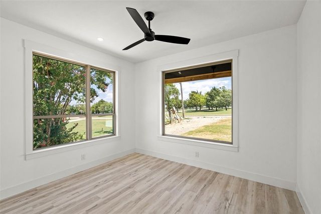 1017 Cedarcrest Drive, Mesquite, TX 75149