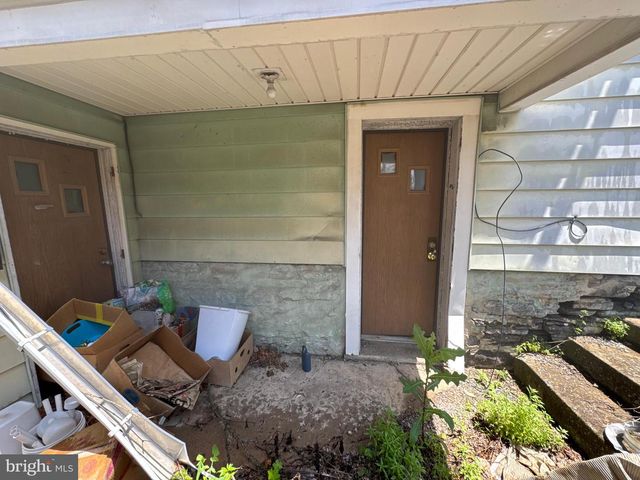 219 E PIKE ST, Bellefonte, PA 16823