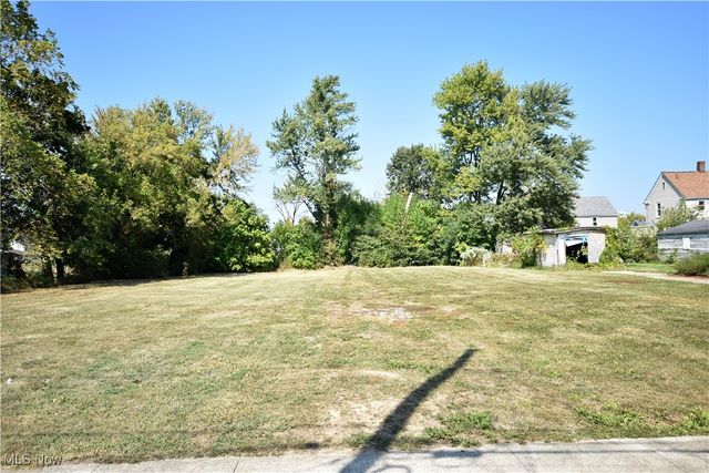 187 Bath Street, Elyria, OH 44035