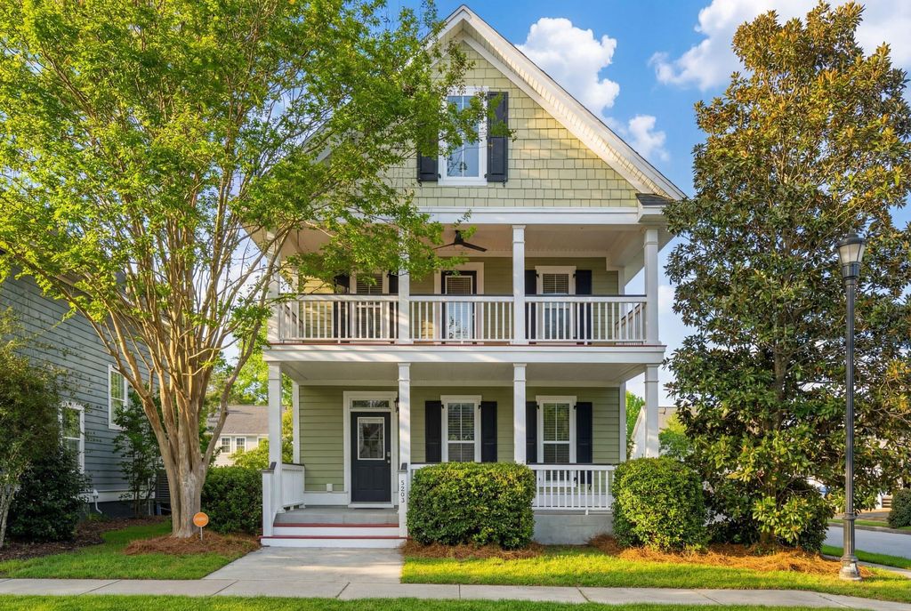 Image 1 of property listing at 5203 Celtic Drive, North Charleston, SC 29405