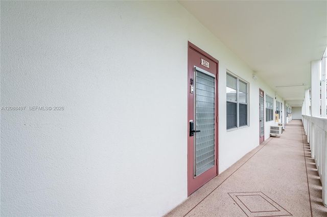 523 Fanshaw M 523, Boca Raton, FL 33434