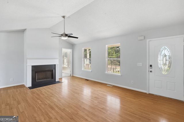 89 Thorntree Pass, Powder Springs, GA 30127