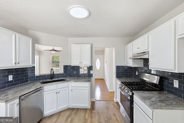 89 Thorntree Pass, Powder Springs, GA 30127