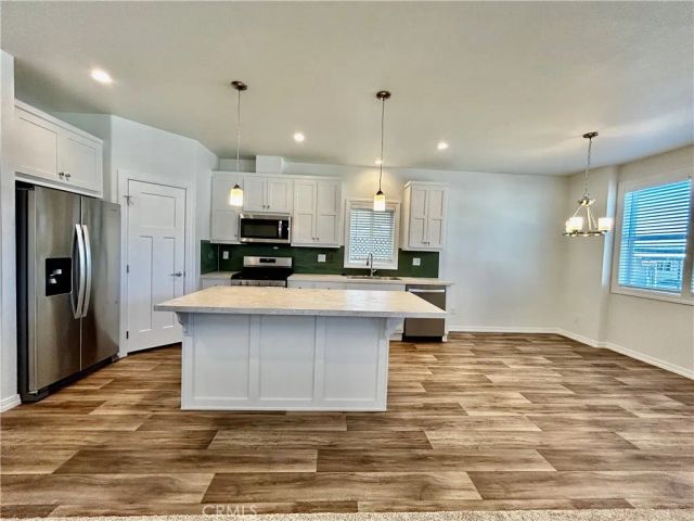 675 W Oakland F7, Hemet, CA 92543