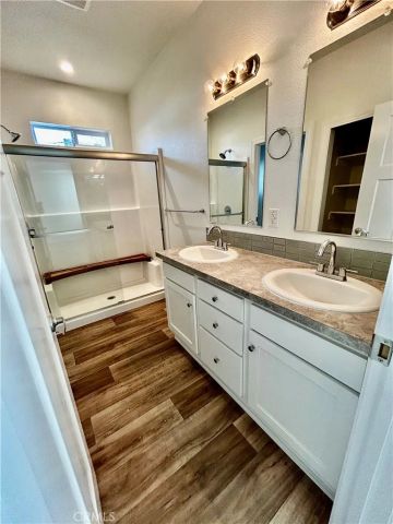 675 W Oakland F7, Hemet, CA 92543