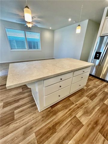 675 W Oakland F7, Hemet, CA 92543