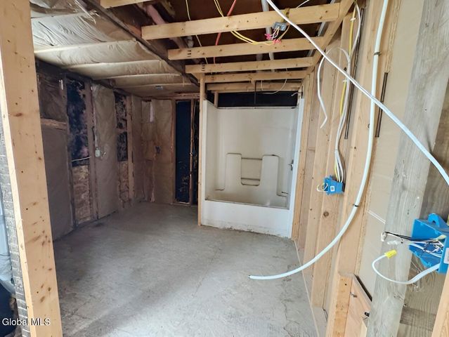 6 Center Street, Stillwater, NY 12170