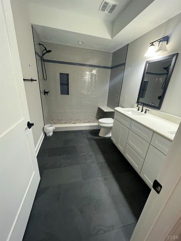 43 Grandset Drive, Forest, VA 24551