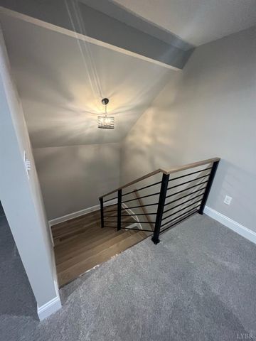 43 Grandset Drive, Forest, VA 24551