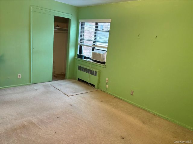 74-81 220th Street 2, Bayside, NY 11364