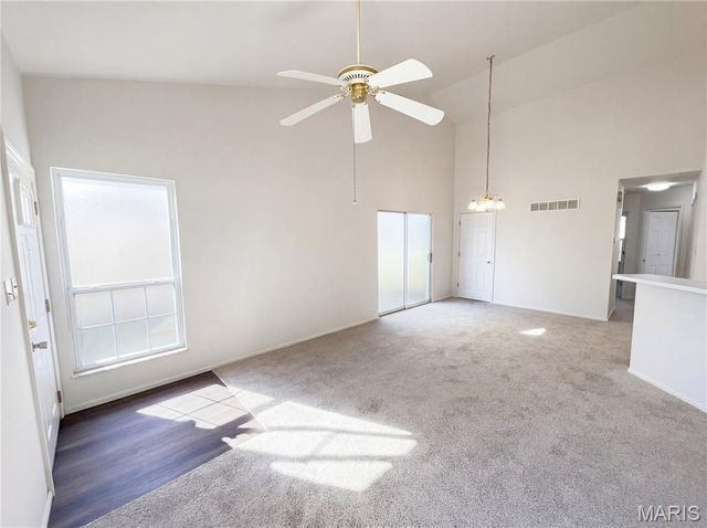 2659 Liberty Gardens Drive, Florissant, MO 63031