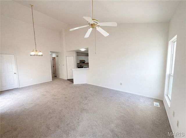 2659 Liberty Gardens Drive, Florissant, MO 63031